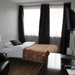 Corner Hotel