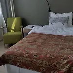 Corner 3*